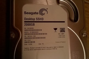 给HPZ800主机配了 西捷 Seagate 2TB 混合硬盘 SSHD