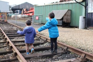 带孩子去内罗瓦铁路彼得堡坐火车 Nene Valley Railway Peterborough