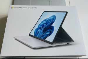 微软顶配 Surface Studio Laptop 可折叠14.4寸屏幕