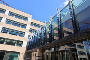 LP5A1685-300x200 剑桥大学出版社的建筑物 