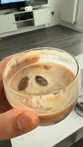 home-made-iced-coffee-2025-07-13-10.07.15-169x300 冰咖啡，有点苦，所以得加点糖。 