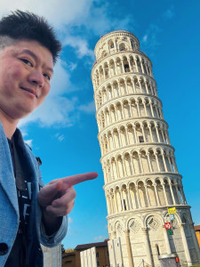 italy-pisa-tower-trip-2025-10-28-23.42.11-225x300 用一根手指阻止斜塔继续倒塌 
