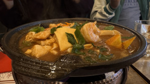 roma-chinese-restaurant-2025-10-29-19.53.46-300x169 这道菜忘记叫啥了，不过刚上来的时候真是好香啊，因为肚子好饿 