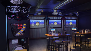 boom-battle-bar-cambridge-msrc-winter-party-2025-11-20-14.11.05-300x169 楼上是酒巴还有玩游戏的 