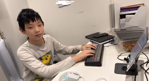 2026-02-09-19.50.14-300x164 带着弟弟刷力扣一年了/每天坚持打卡，学编程最快的方法就是敲代码。 