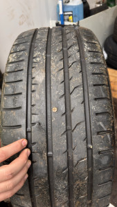 nail-flat-tyres2026-02-04-10.43.36-169x300 轮胎扎到了钉子，师傅还给我看了，正好扎穿了。 