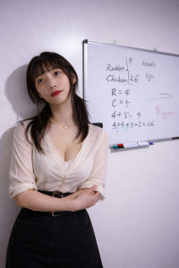 teach-wife-programming-2026-03-16-21.41.14-200x300 前两年还教媳妇编程/不过她感觉听不太懂 