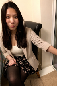 wife-new-year-at-friends-200x300 前几年去朋友家过了新年 