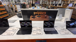 costco-2026-07-11-13.47.57-300x169 Costco有卖笔记本，会不会便宜一些？ 