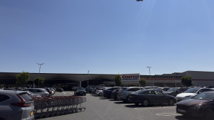 costco-2026-07-11-14.52.39-300x169 开车近1小时，如果公共交通从剑桥过去得近5个小时了。没车真不行。 